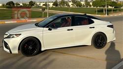 تۆیۆتا کامری